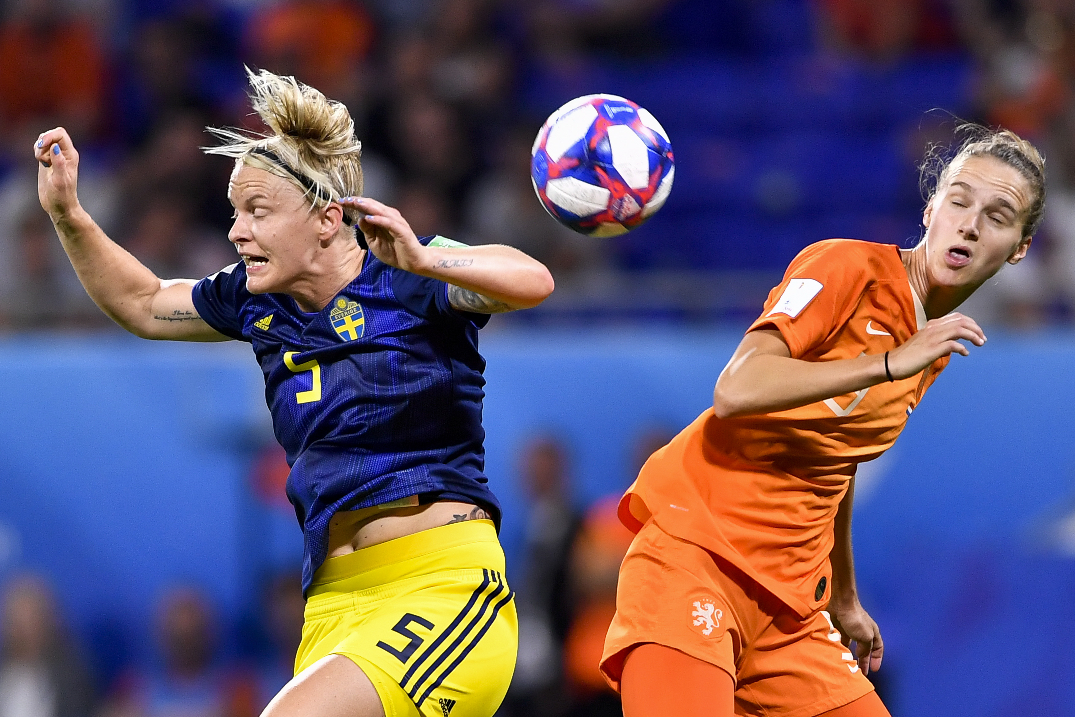 瑞典队惊险取胜荷兰,成功晋级欧洲杯半决赛的简单介绍 瑞典队惊险取胜荷兰,成功晋级欧洲杯半决赛的简单介绍