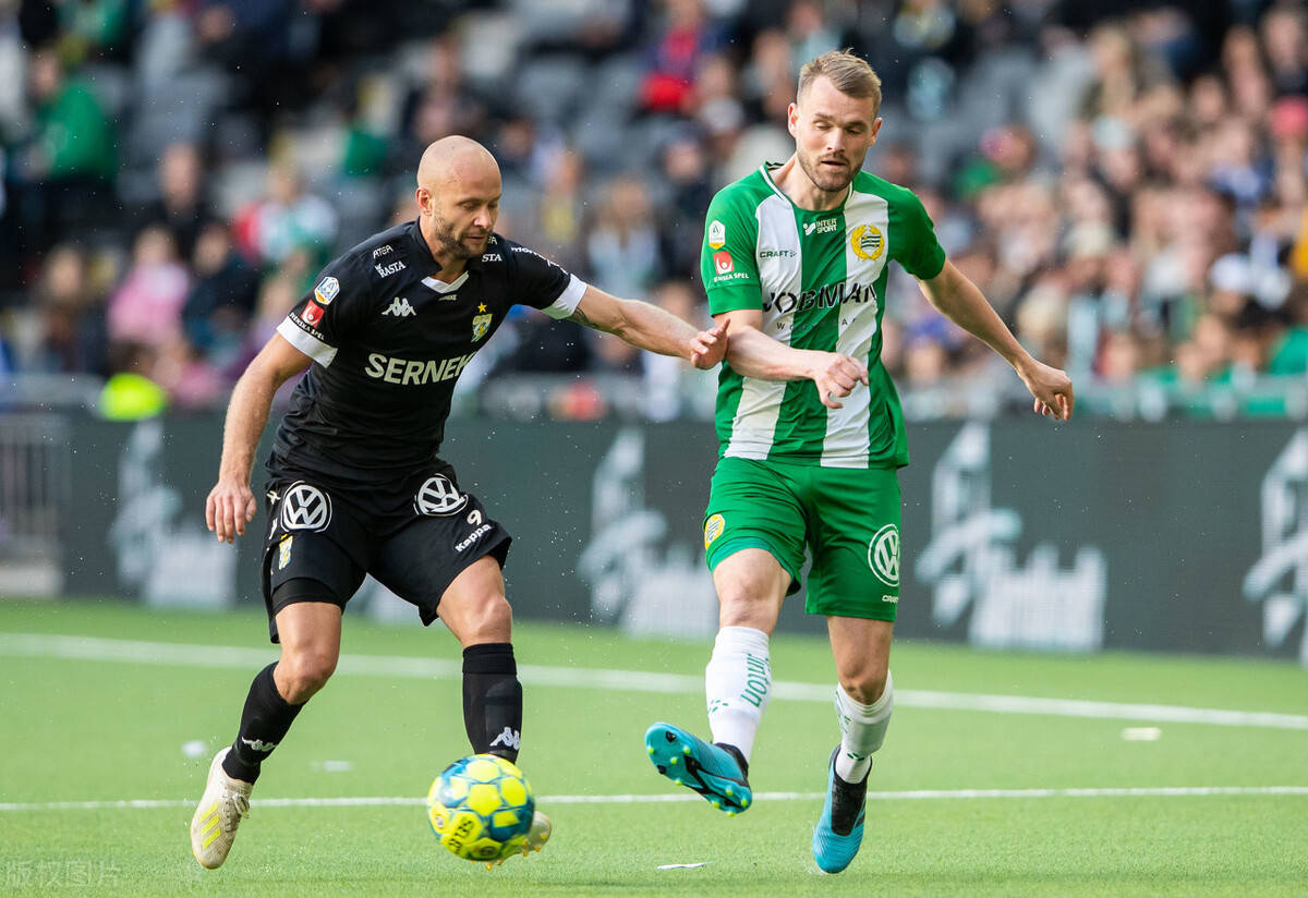 包含瓦伦西亚获胜，球队士气大振的词条